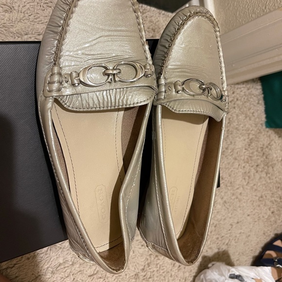 Coach - Picture 2 of 2